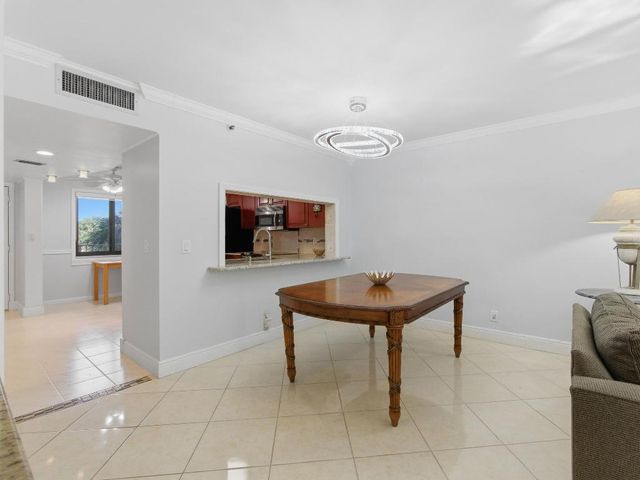 14475 N Strathmore Lane 308, Delray Beach, FL 33446