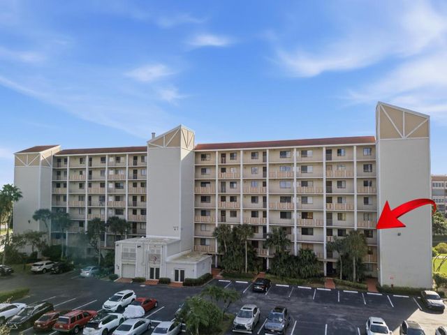 14475 N Strathmore Lane 308, Delray Beach, FL 33446