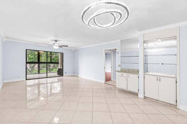 14475 N Strathmore Lane 308, Delray Beach, FL 33446