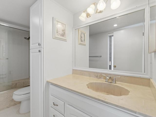 14475 N Strathmore Lane 308, Delray Beach, FL 33446