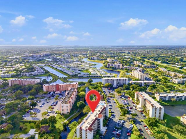 14475 N Strathmore Lane 308, Delray Beach, FL 33446