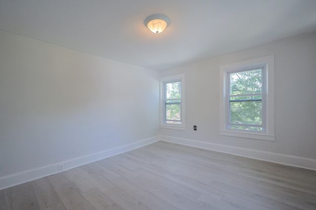 85 West Main Street, Groton, MA 01450