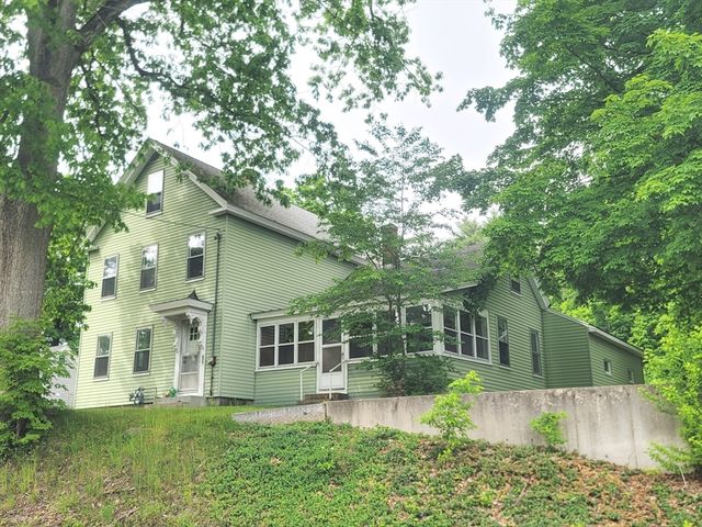 85 West Main Street, Groton, MA 01450