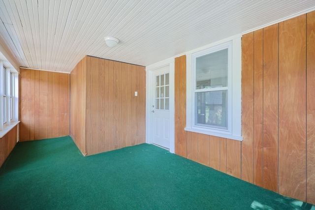 85 West Main Street, Groton, MA 01450