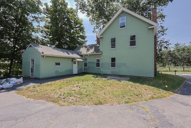 85 West Main Street, Groton, MA 01450