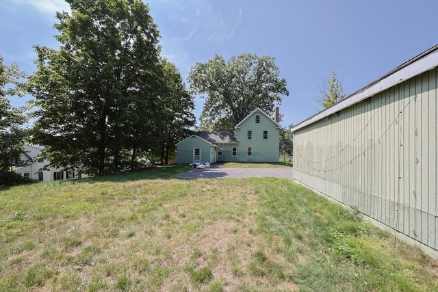85 West Main Street, Groton, MA 01450