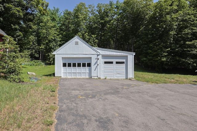 85 West Main Street, Groton, MA 01450