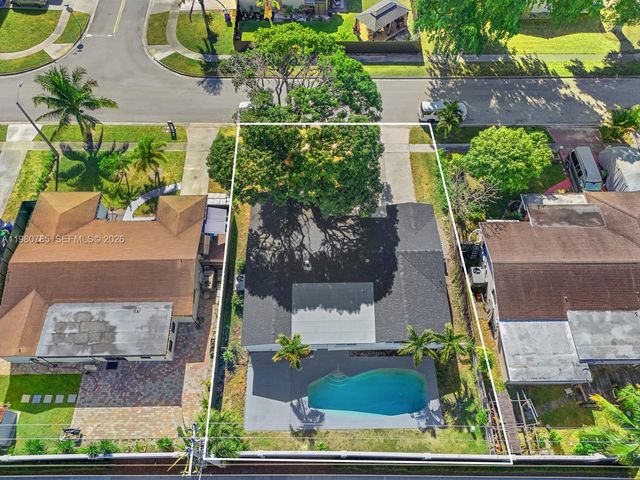 7971 NW 3rd Pl, Margate, FL 33063