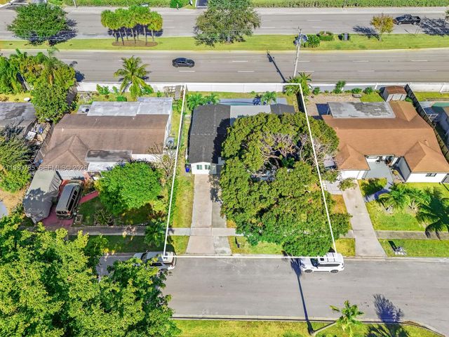 7971 NW 3rd Pl, Margate, FL 33063