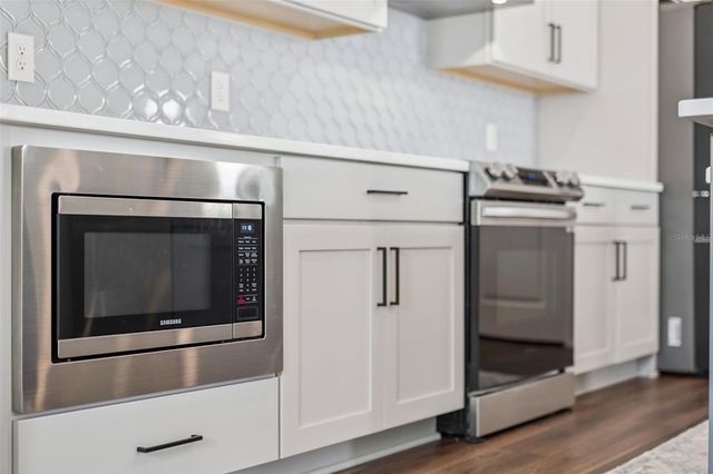 2258 LOST HORIZON WAY, Minneola, FL 34715