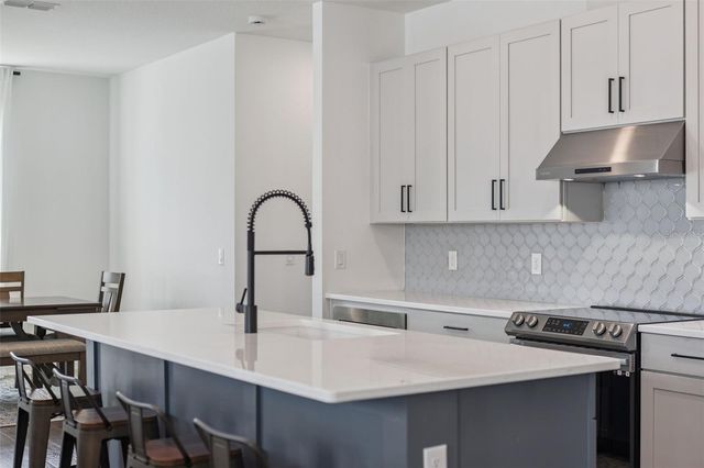 2258 LOST HORIZON WAY, Minneola, FL 34715