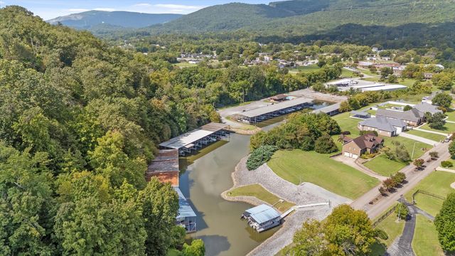 3237 Waterfront Drive, Chattanooga, TN 37419