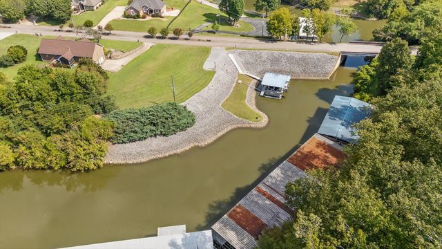 3237 Waterfront Drive, Chattanooga, TN 37419