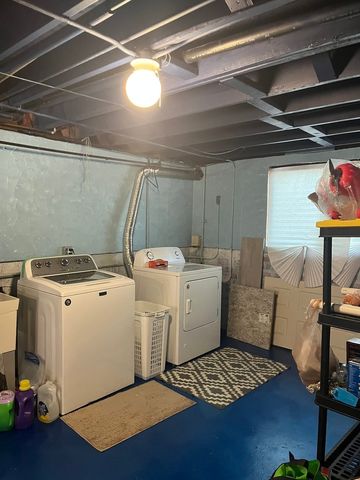 18650 Golfview Drive, Hazel Crest, IL 60429