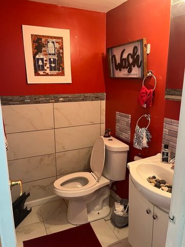 18650 Golfview Drive, Hazel Crest, IL 60429