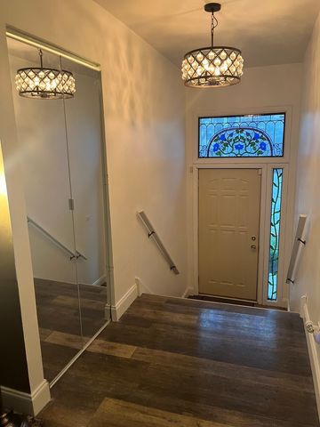 18650 Golfview Drive, Hazel Crest, IL 60429