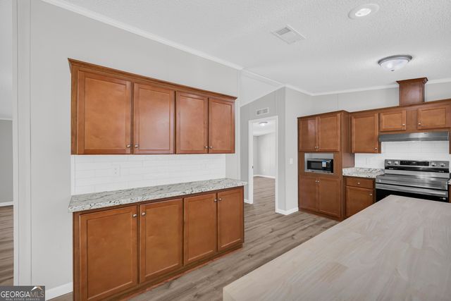 421 Williams Wilson Road, Hull, GA 30646