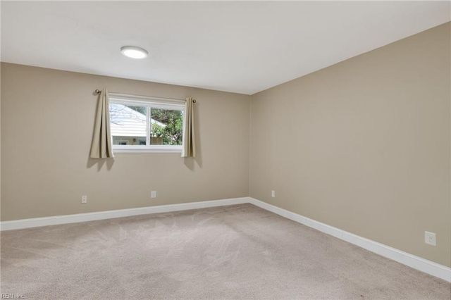3316 Stilworken DR, Chesapeake, VA 23321