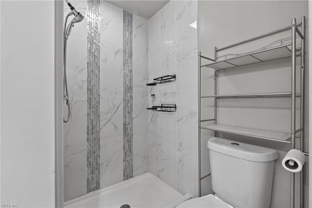 3316 Stilworken DR, Chesapeake, VA 23321