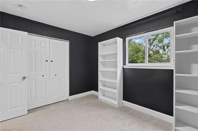 3316 Stilworken DR, Chesapeake, VA 23321