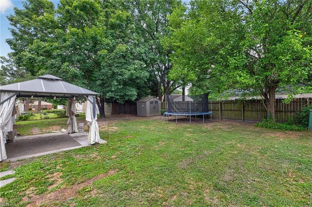 3316 Stilworken DR, Chesapeake, VA 23321