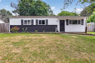 3316 Stilworken DR, Chesapeake, VA 23321