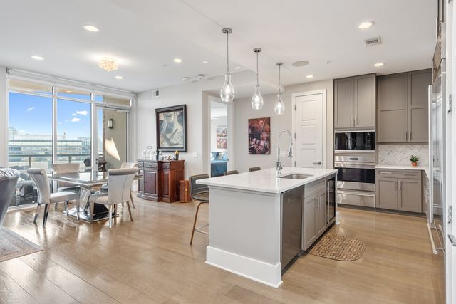 20 Rutledge St Apt 504, Nashville, TN 37210