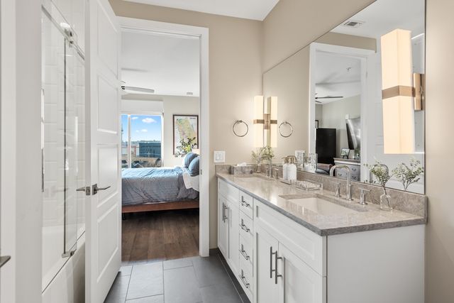 20 Rutledge St Apt 504, Nashville, TN 37210