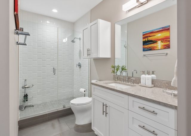 20 Rutledge St Apt 504, Nashville, TN 37210