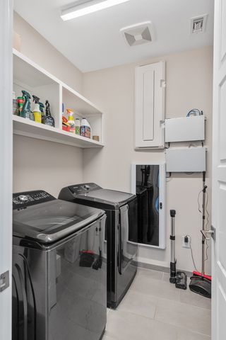 20 Rutledge St Apt 504, Nashville, TN 37210