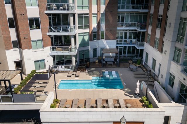 20 Rutledge St Apt 504, Nashville, TN 37210