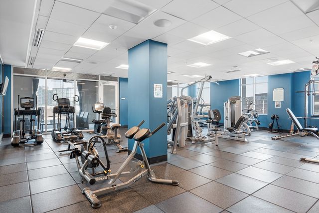 20 Rutledge St Apt 504, Nashville, TN 37210