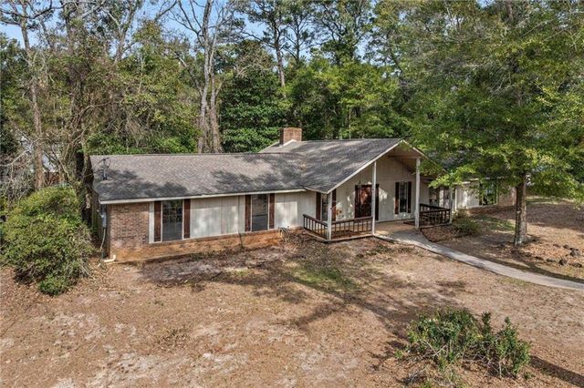 306 Bay Hill Drive, Daphne, AL 36526
