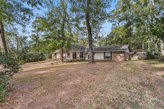 306 Bay Hill Drive, Daphne, AL 36526