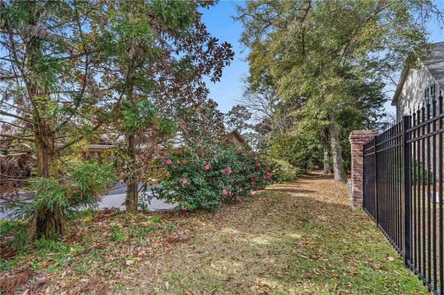 306 Bay Hill Drive, Daphne, AL 36526