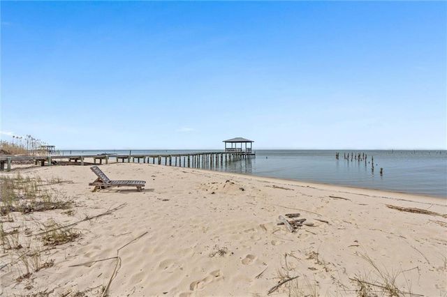 306 Bay Hill Drive, Daphne, AL 36526