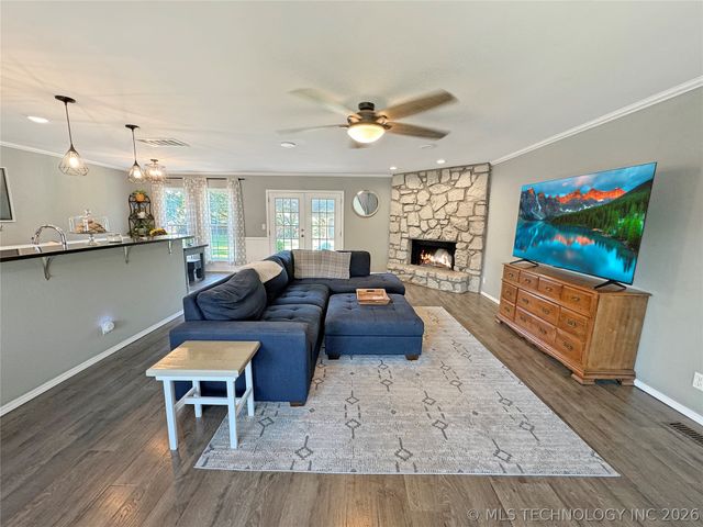 13406 S 125th Place E, Broken Arrow, OK 74011