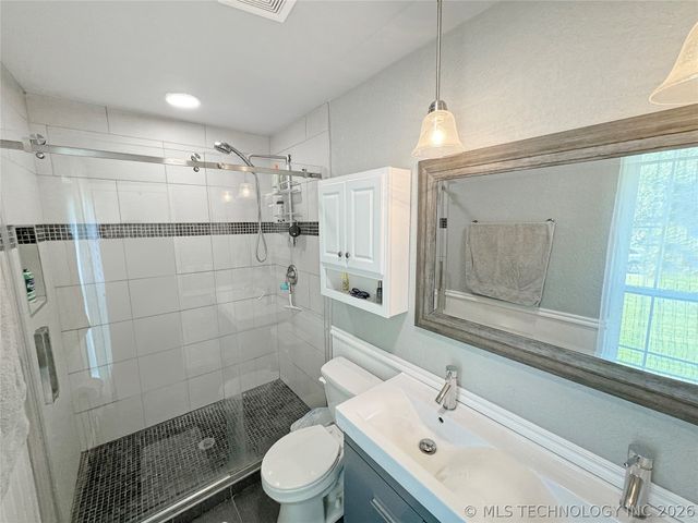 13406 S 125th Place E, Broken Arrow, OK 74011