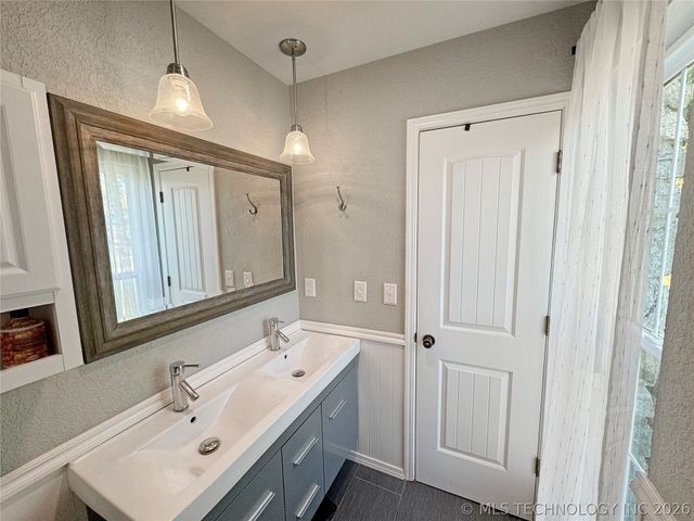 13406 S 125th Place E, Broken Arrow, OK 74011