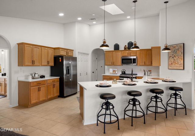 663 JEANNY MARIE Court, El Paso, TX 79932
