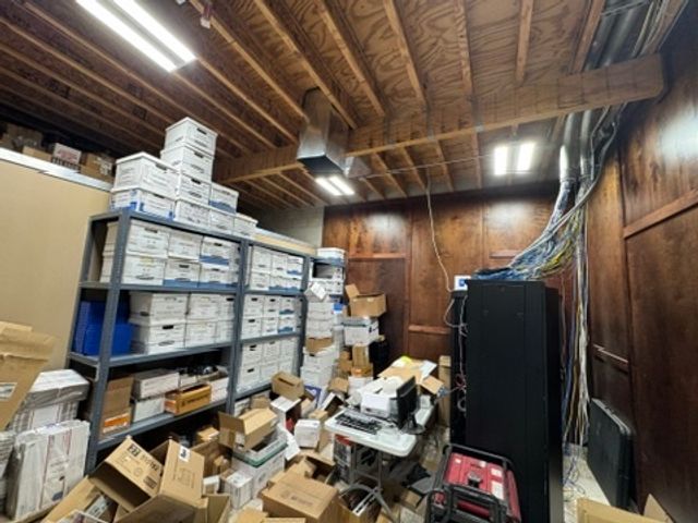 4150 N Kedzie Avenue, Chicago, IL 60618