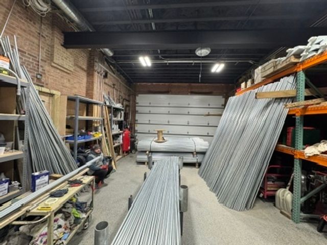 4150 N Kedzie Avenue, Chicago, IL 60618