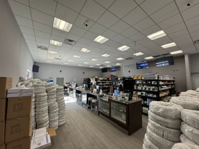 4150 N Kedzie Avenue, Chicago, IL 60618