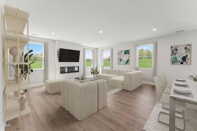 3312 Jeter James Way, Apex, NC 27523