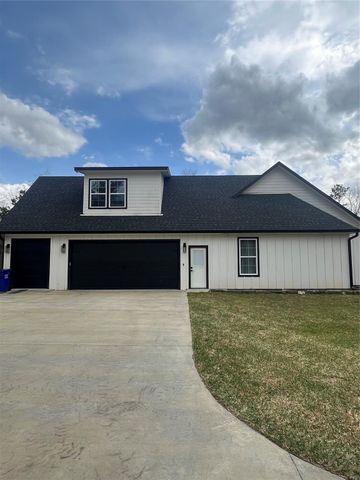 2329 Fm 819, Diboll, TX 75941