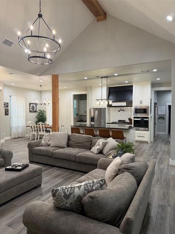 2329 Fm 819, Diboll, TX 75941