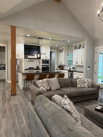 2329 Fm 819, Diboll, TX 75941