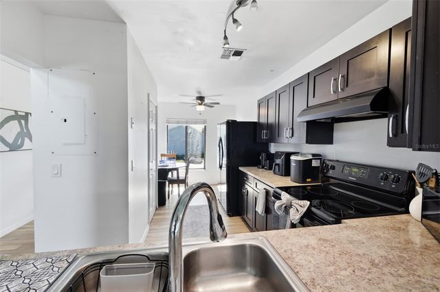 2216 STONINGTON AVENUE 2216, Orlando, FL 32817