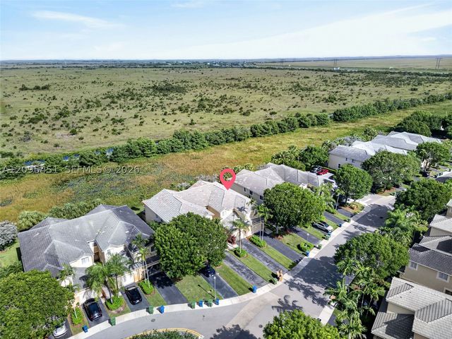 2475 W Cordoba Bnd, Weston, FL 33327