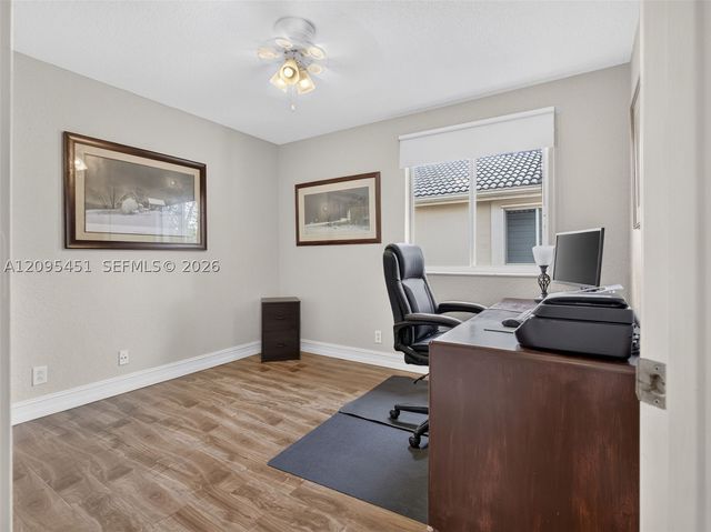 2475 W Cordoba Bnd, Weston, FL 33327